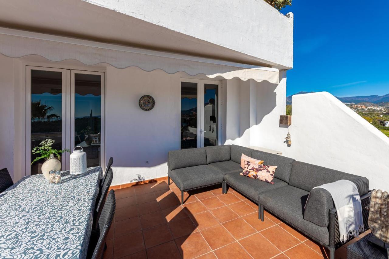 2 Bedroom With Sea And Mountain Views, Pool 马尔韦利亚 外观 照片